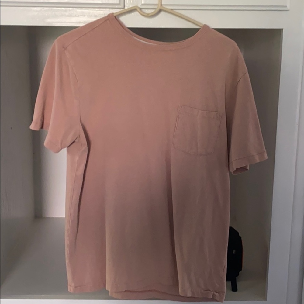 Merona shirt w front pocket